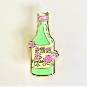 Soju enamel pin